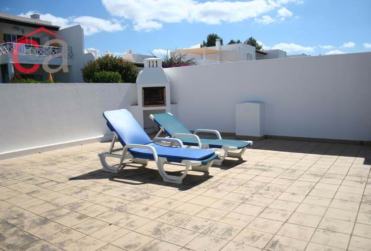 Two Bedroom Single storey Villa on Ocean View with views to the sea from the roof terrace