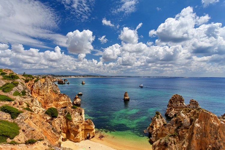 Selling Real Estate in the Algarve - A guide for the Process