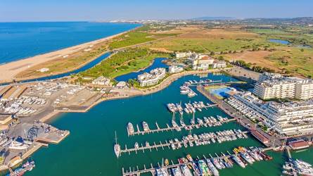 Real Estate,Estate Agency,Apartments,Villas,Golf View,Sea View,Marina