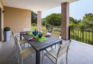 Welcome to Vale de Milho Village – 2 and 3-bedroom townhouses with private pool