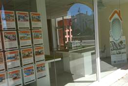 GOLF PROPERTY STORE OPENS COMMERCIAL OFFICE IN LA TORRE TOWN CENTRE!