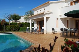 Lovely 3 Bedroom Villa with Pool