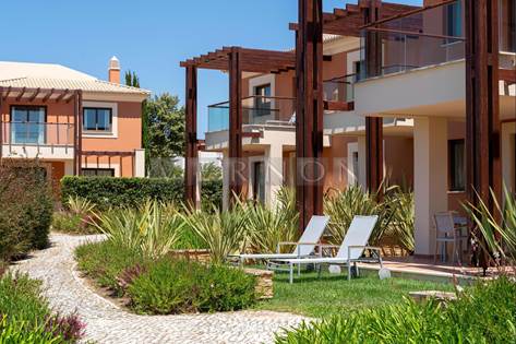 Algarve Carvoeiro for sale luxury 2 bed 2 bath townhouse on prestigious 5* Monte Santo resort 