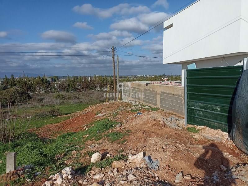 Terreno para construção perto de Carvoeiro (391 m²) 