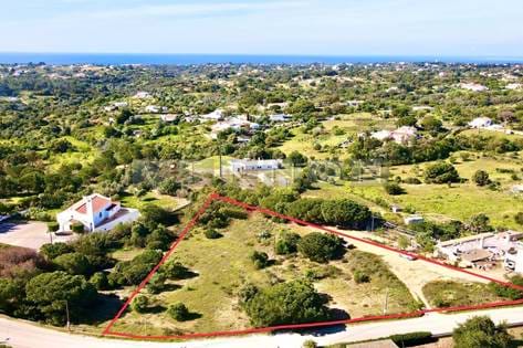 Algarve Carvoeiro, zu verkaufen, Baugrundstück von 5.155m2, in ruhiger Lage in Vale d'el Rei, in der Nähe von Marinha und Benagil Strand 