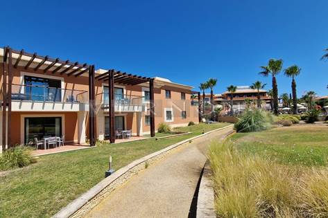 Algarve, Carvoeiro, Luxury first floor 2 bed, 2 bath  Apartment for sale in 5-star Spa resort Monte Santo.