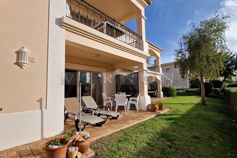 1/4 Anteil eines 2 SZ Appartements mit Gemeinschaftspool, zu Verkaufen in Gramacho Golf Resort Algarve nur 10 Automin. vom Carvoeiro Strand und Ortszentrum entfernt
