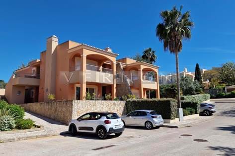 Algarve, Carvoeiro for sale: 1/4 SHARE (3 MONTHS USAGE PER YEAR) - 2 BED ground floor apartment with pool on Golf Resort Vale da Pinta only 10 min to Carvoeiro & Ferragudo.