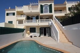 5 Bedroom Townhouse with private Pool 