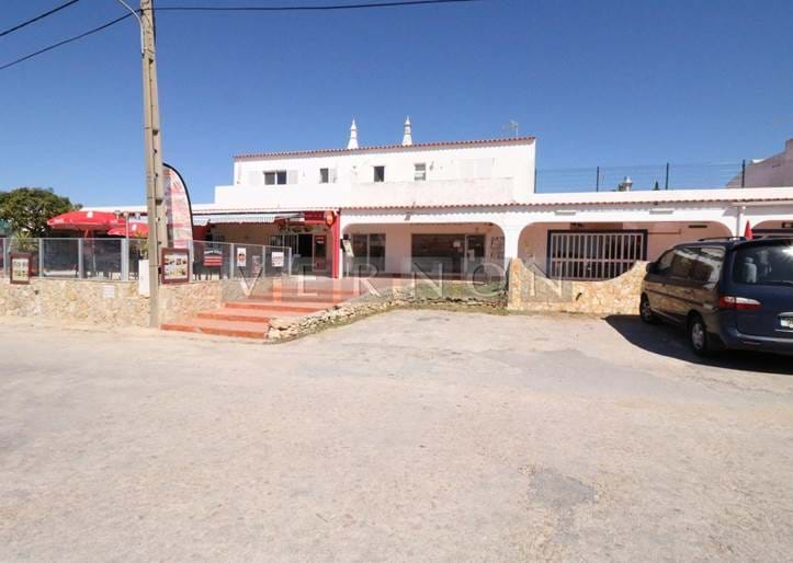 Algarve, Carvoeiro Commercial unit for sale with terrace and parking,  at Centeanes beach next to Rocha Brava complex and Vale do Milho golf 